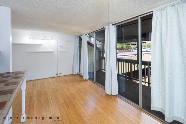 98-340-340 Koauka Loop in Aiea, HI - Foto de edificio - Building Photo