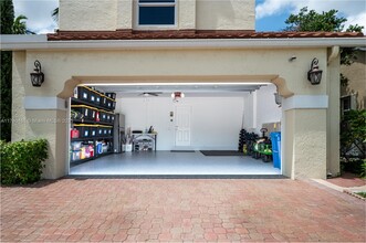1410 Seabay Rd in Weston, FL - Building Photo - Building Photo