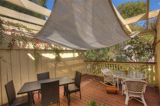 525 Rawls Ave in Sarasota, FL - Building Photo - Building Photo