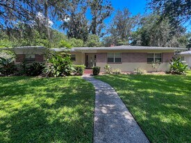 1516 NW 14th Ave in Gainesville, FL - Building Photo