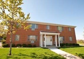 Lincoln Park Apartments in West Allis, WI - Building Photo