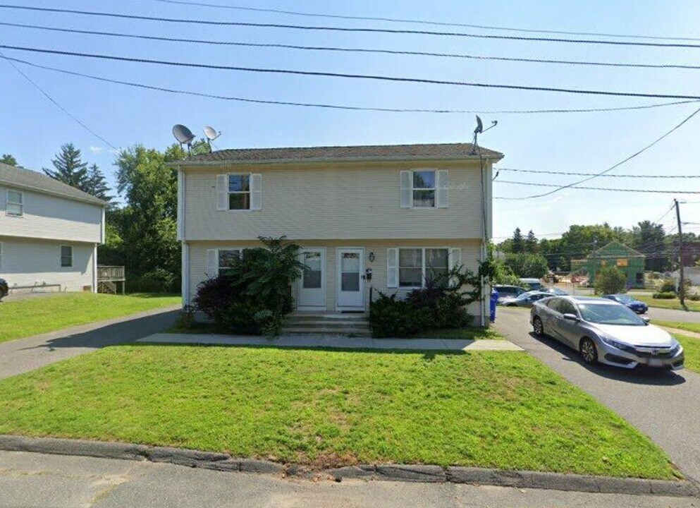 41-43-43 Lawe St in Springfield, MA - Building Photo