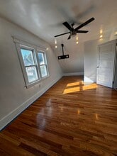 180 Summerfield Ave, Unit 180 Summerfield Avenue in Bridgeport, CT - Building Photo - Building Photo