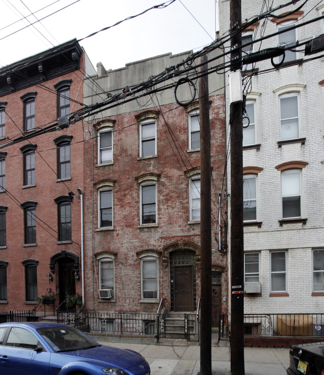 512 Park Ave in Hoboken, NJ - Foto de edificio - Building Photo