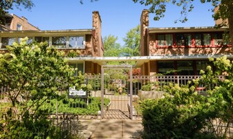 540 AldineTownhouse C in Chicago, IL - Building Photo