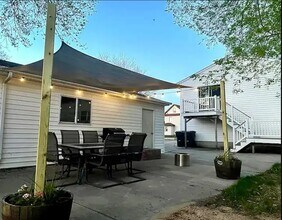 519 S Summit Ave, Unit 519 S Summit Ave #1 in Sioux Falls, SD - Building Photo - Building Photo