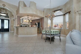 4248 Kensington High St in Naples, FL - Building Photo - Building Photo
