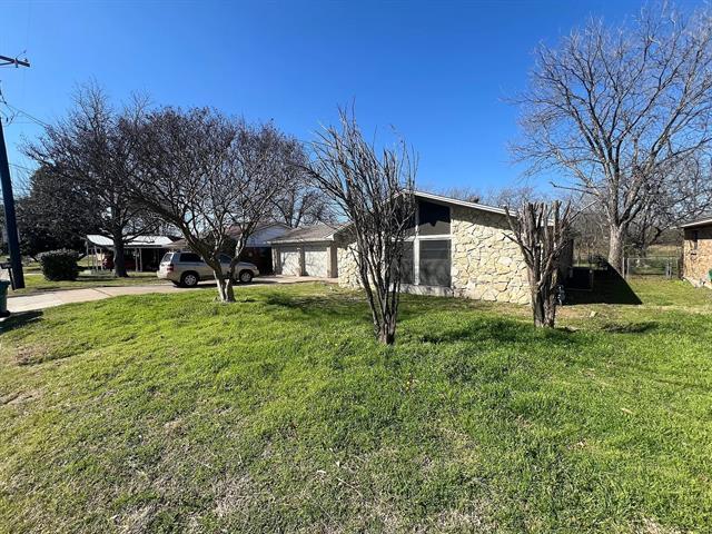 813 E Windsor Dr in Denton, TX - Building Photo - Building Photo