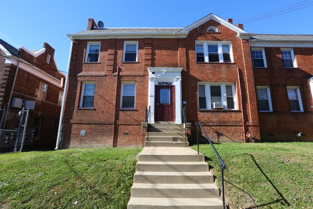 4012 8th St NE in Washington, DC - Building Photo