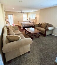 27235 Icy Willow Ln in Santa Clarita, CA - Building Photo - Building Photo