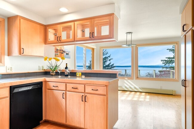 property at 314 Highland Dr