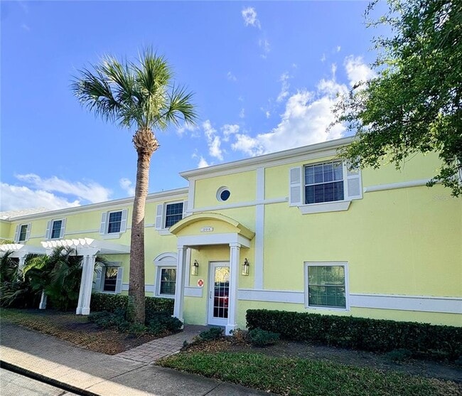 204 Pompano Dr SE in St. Petersburg, FL - Building Photo - Building Photo