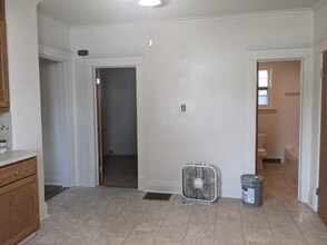 91 Laverack Ave-Unit -2 in Depew, NY - Building Photo - Building Photo