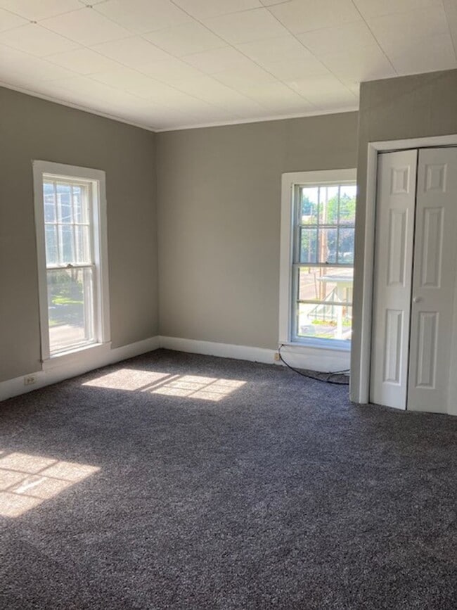 property at 809 Center St