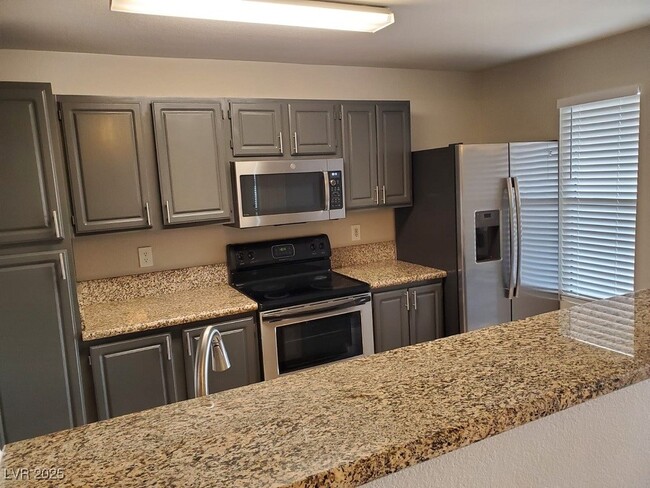 property at 5055 W Hacienda Ave
