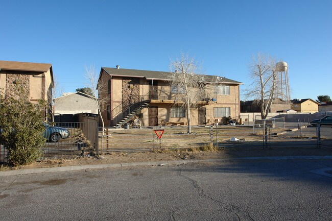 4788 Lucite Ln in Las Vegas, NV - Foto de edificio - Building Photo