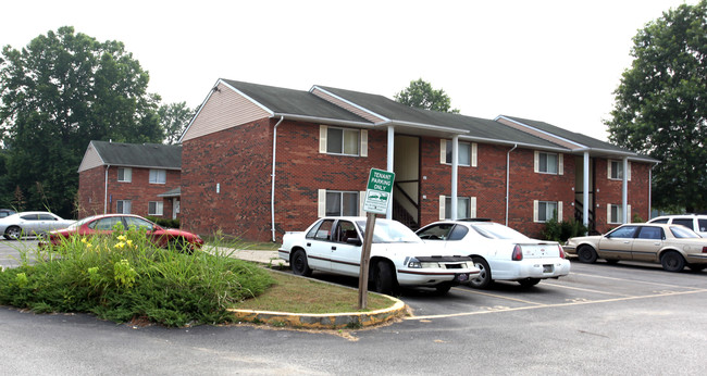 River Run Apartments in Grayson, KY - Foto de edificio - Building Photo