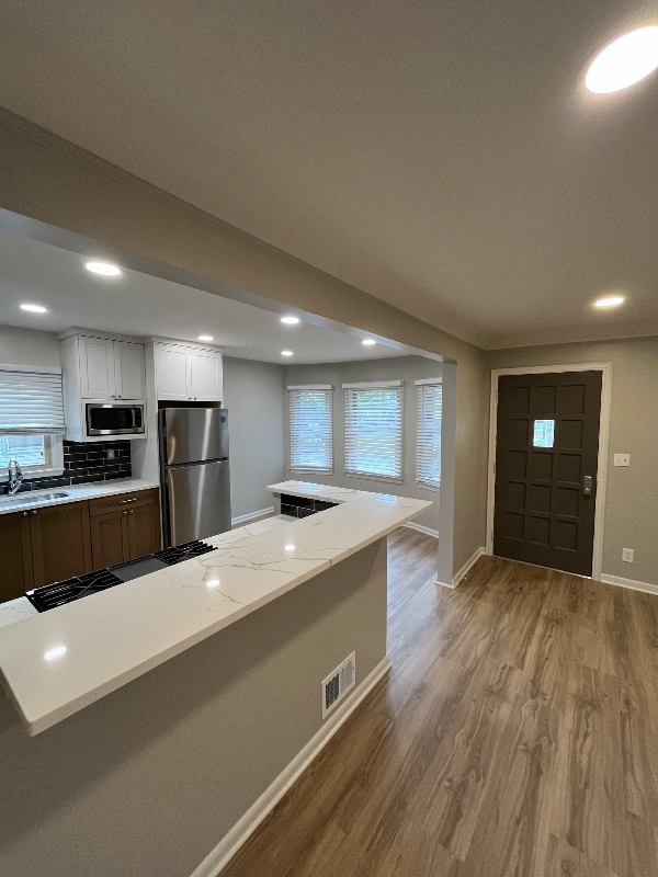property at 9 Alter Ct