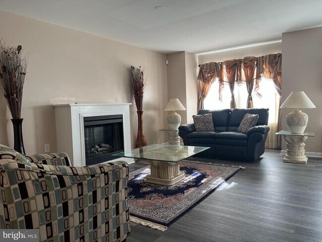 199 Rumbling Rock Rd in Hedgesville, WV - Building Photo - Building Photo