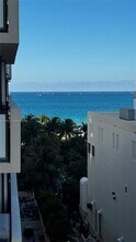 1621 Collins Ave in Miami Beach, FL - Building Photo - Building Photo