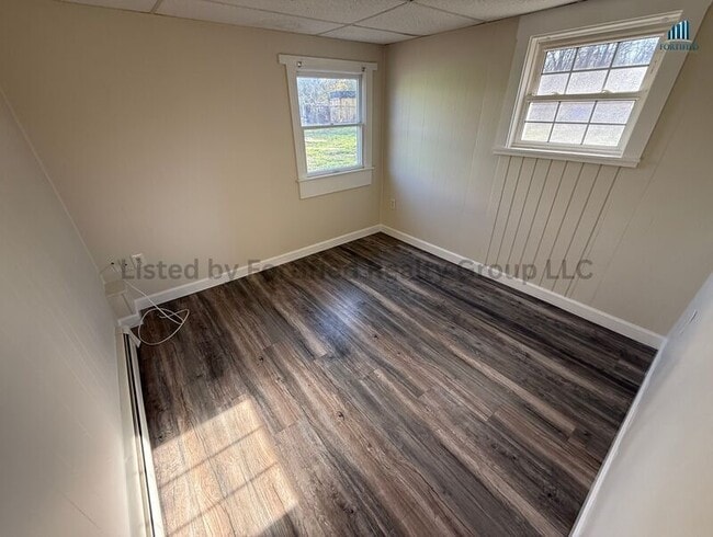 1975 County St in Dighton, MA - Building Photo - Building Photo