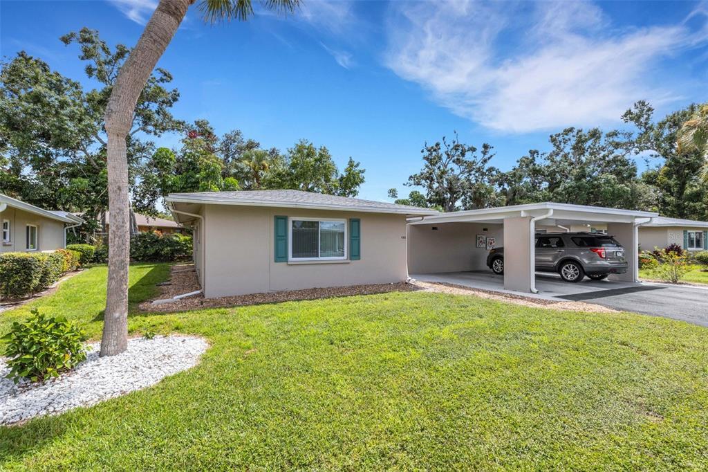 66 Strathmore Blvd in Sarasota, FL - Building Photo