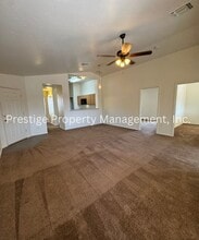3662 Fighting Falcon Dr in Tucson, AZ - Building Photo - Building Photo