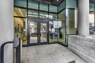 1545 Pine St, Unit Apt 307 in San Francisco, CA - Foto de edificio - Building Photo