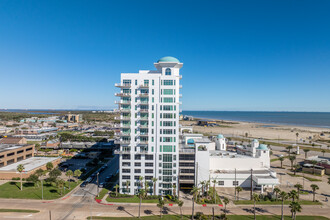 Emerald Galveston in Galveston, TX - Building Photo - Building Photo