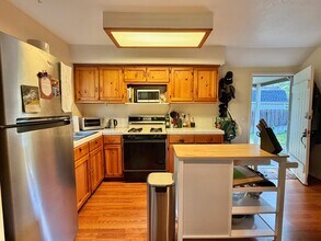 11267 Butler Rd in Grass Valley, CA - Building Photo - Building Photo