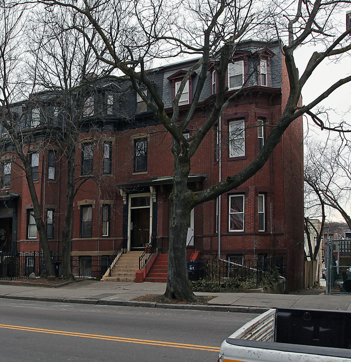 100 Pleasant St in Dorchester, MA - Building Photo