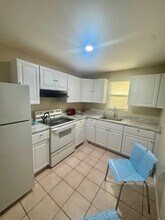 500 Davis Rd in Palm Springs, FL - Building Photo - Building Photo