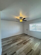 738 W Pepper Pl-Unit -738 W Pepper Pl #3 in Mesa, AZ - Building Photo - Building Photo