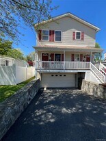 164 Harrison Ave in Harrison, NY - Building Photo