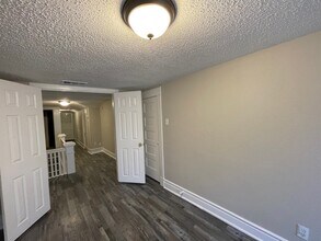 5208 East Side Ave, Unit #2 in Dallas, TX - Building Photo - Building Photo