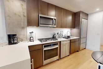 132 W 26th St in New York, NY - Building Photo - Building Photo