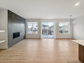 83 Coulee Cres SW in Calgary, AB - Building Photo - Building Photo