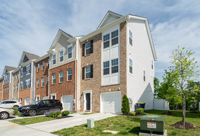 property at 6612 Bullrush Ct