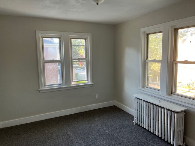 2101 Hampton Ave, Unit 1 in Pittsburgh, PA - Building Photo - Building Photo