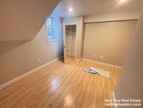 10 Strathmore Rd in Brookline, MA - Building Photo - Building Photo