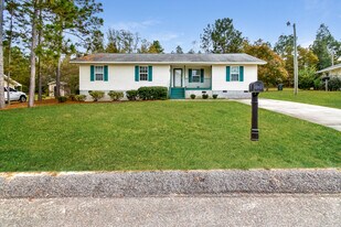 191 St Johns Pl in Warrenville, SC - Building Photo