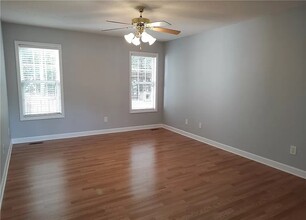2708 Millstone Ct in Sanford, NC - Building Photo - Building Photo