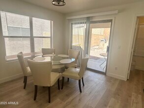 1722 W Amberwood Dr in Phoenix, AZ - Building Photo - Building Photo