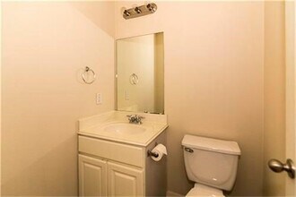 2834 Arica Ln in Spring, TX - Foto de edificio - Building Photo