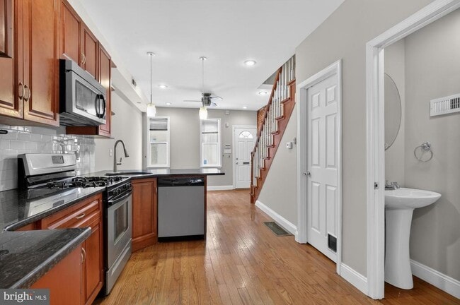 property at 1304 S Fairhill St