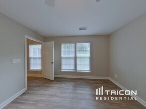 124 Bathurst Ln in Simpsonville, SC - Building Photo - Building Photo