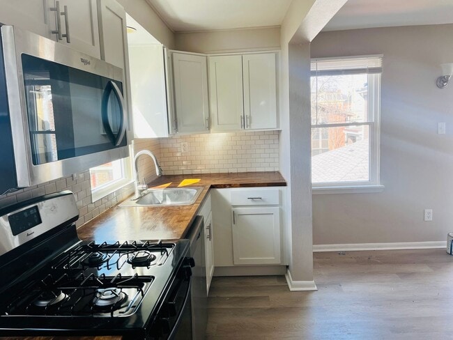 property at 1409 Tinsbury St
