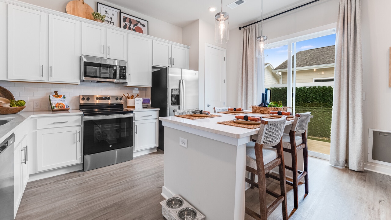 Yardly Broadway in Phoenix, AZ - Foto de edificio