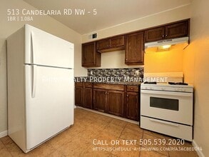 513 Candelaria Rd NW in Albuquerque, NM - Building Photo - Building Photo