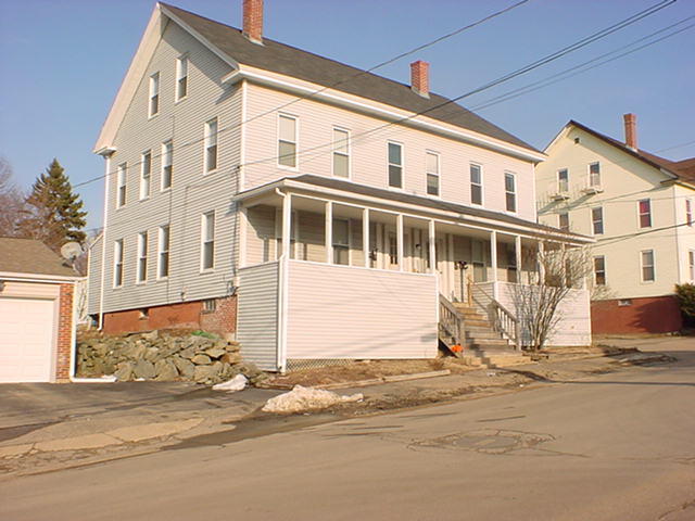 104-106 Henry Law Ave in Dover, NH - Building Photo - Building Photo